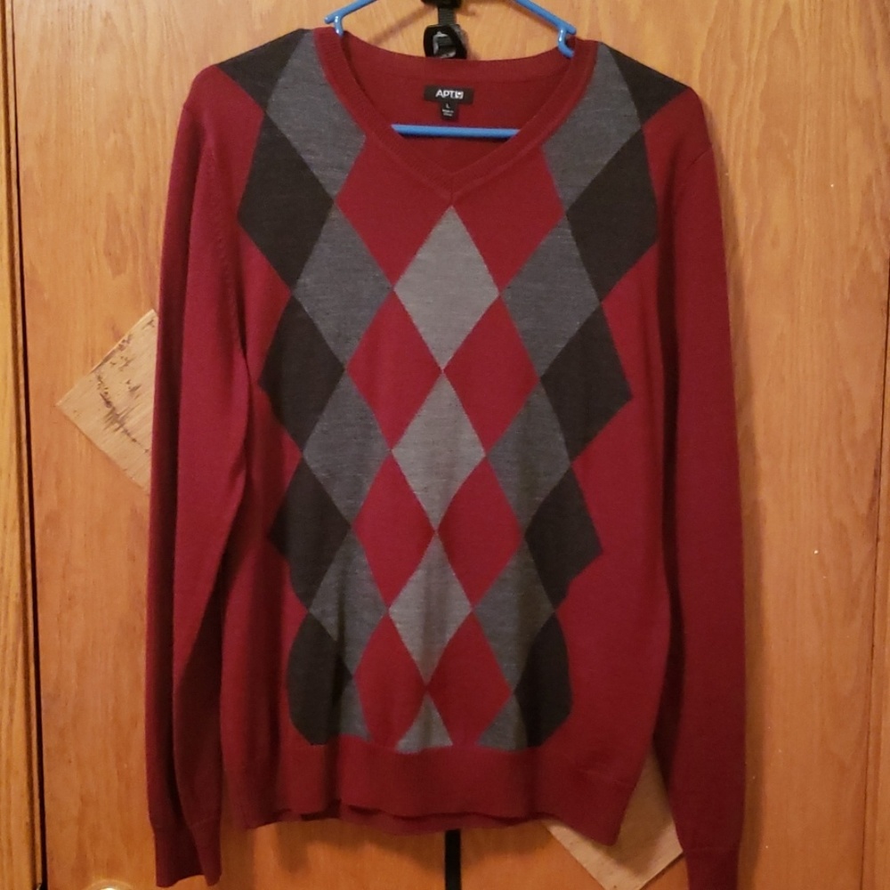 V-neck sweater